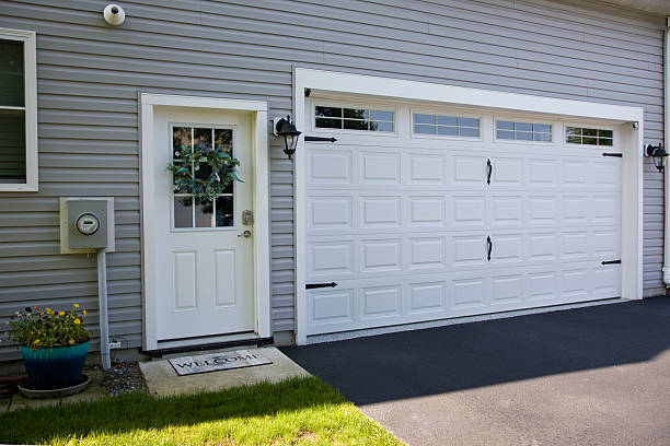 24/7 Emergency Garage Door Panel Replacement experts in Newman, CA